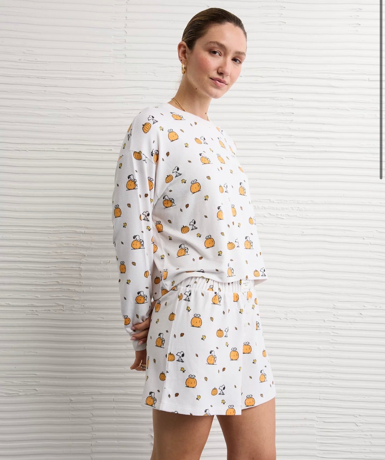 Pijama snoopy modelo blanco con calabazas 🎃 talla S