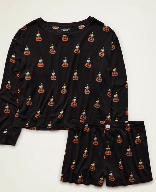Pijama Snoopy Halloween 🎃 (se envía en 2 semanas a partir de tu compra)