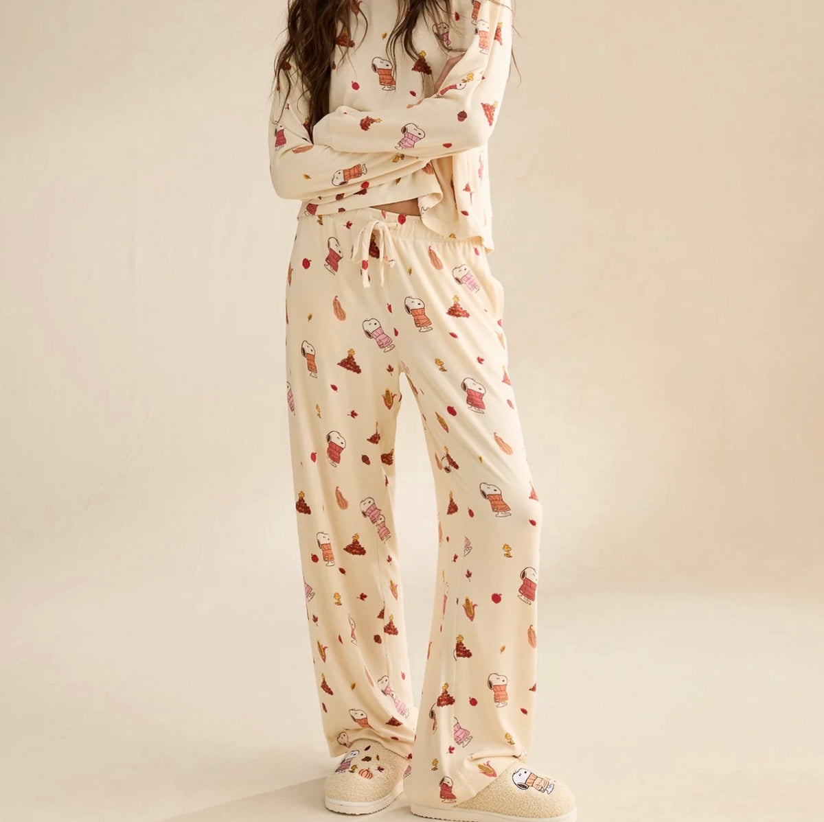 Pantuflas snoopy fall 🍂 (se envía en 2 semanas a partir de tu compra)