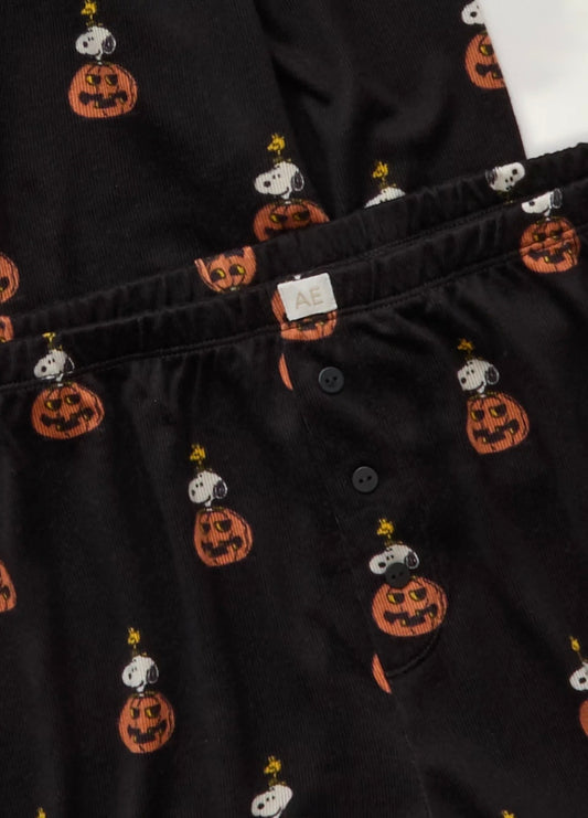 Pijama Snoopy Halloween 🎃 (se envía en 2 semanas a partir de tu compra)