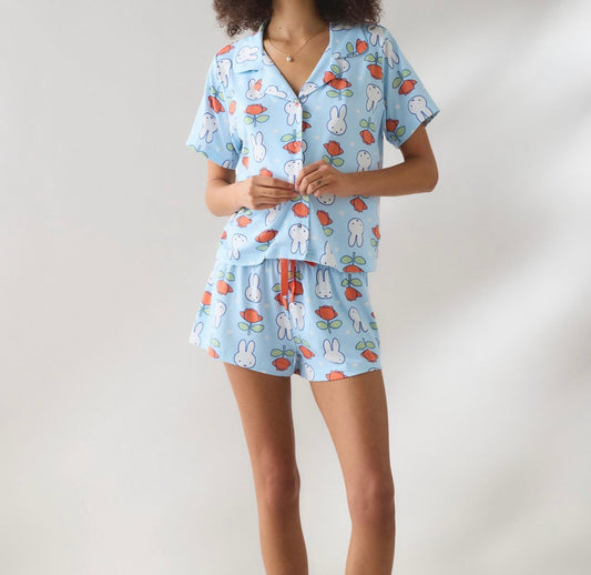 Pijama de Miffy diseño tulipanes